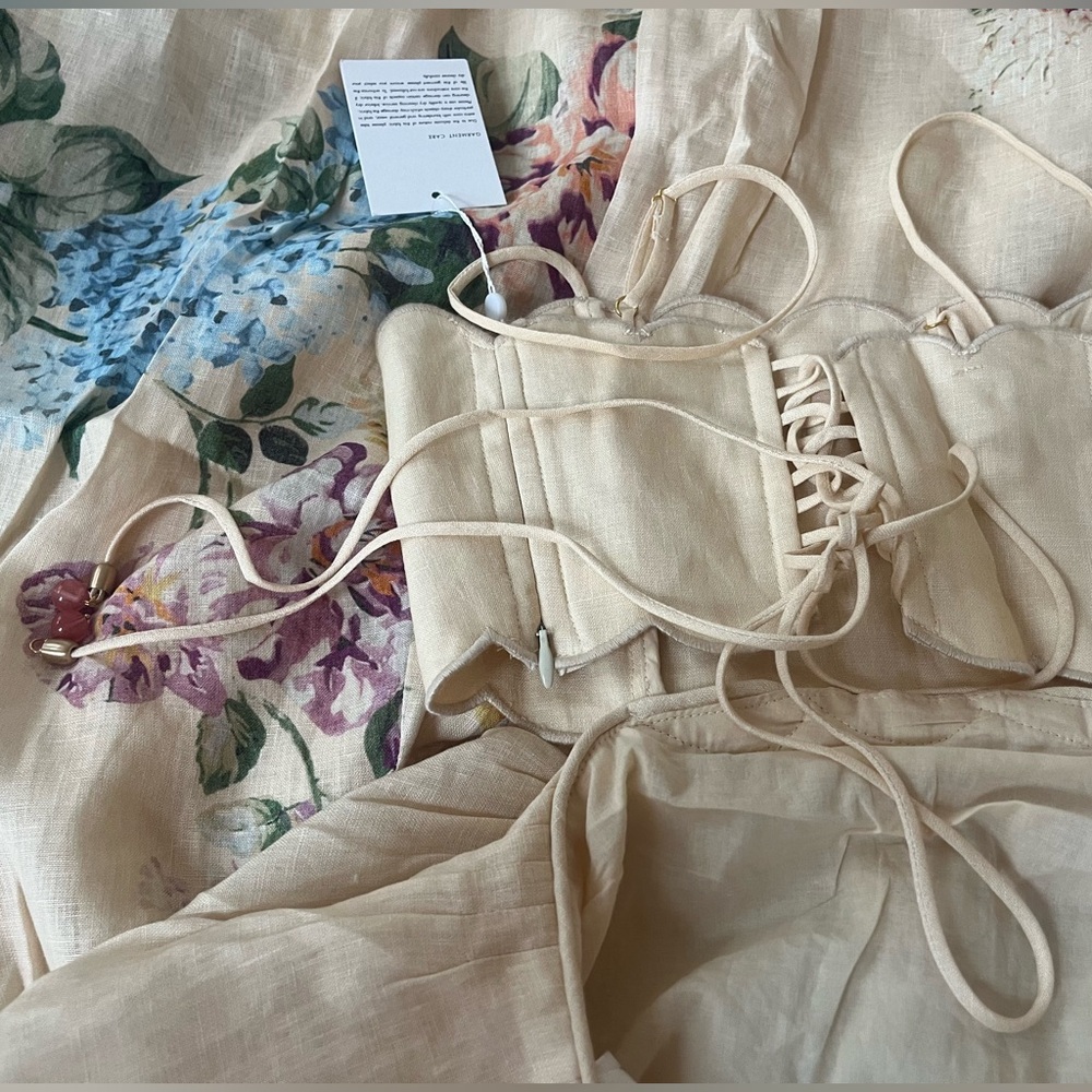 Zimmermann Halliday scallop midi dress - Picture 9 of 13